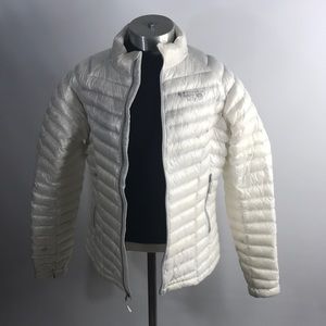 Mountain Hard Wear Ghost Whisperer puffer